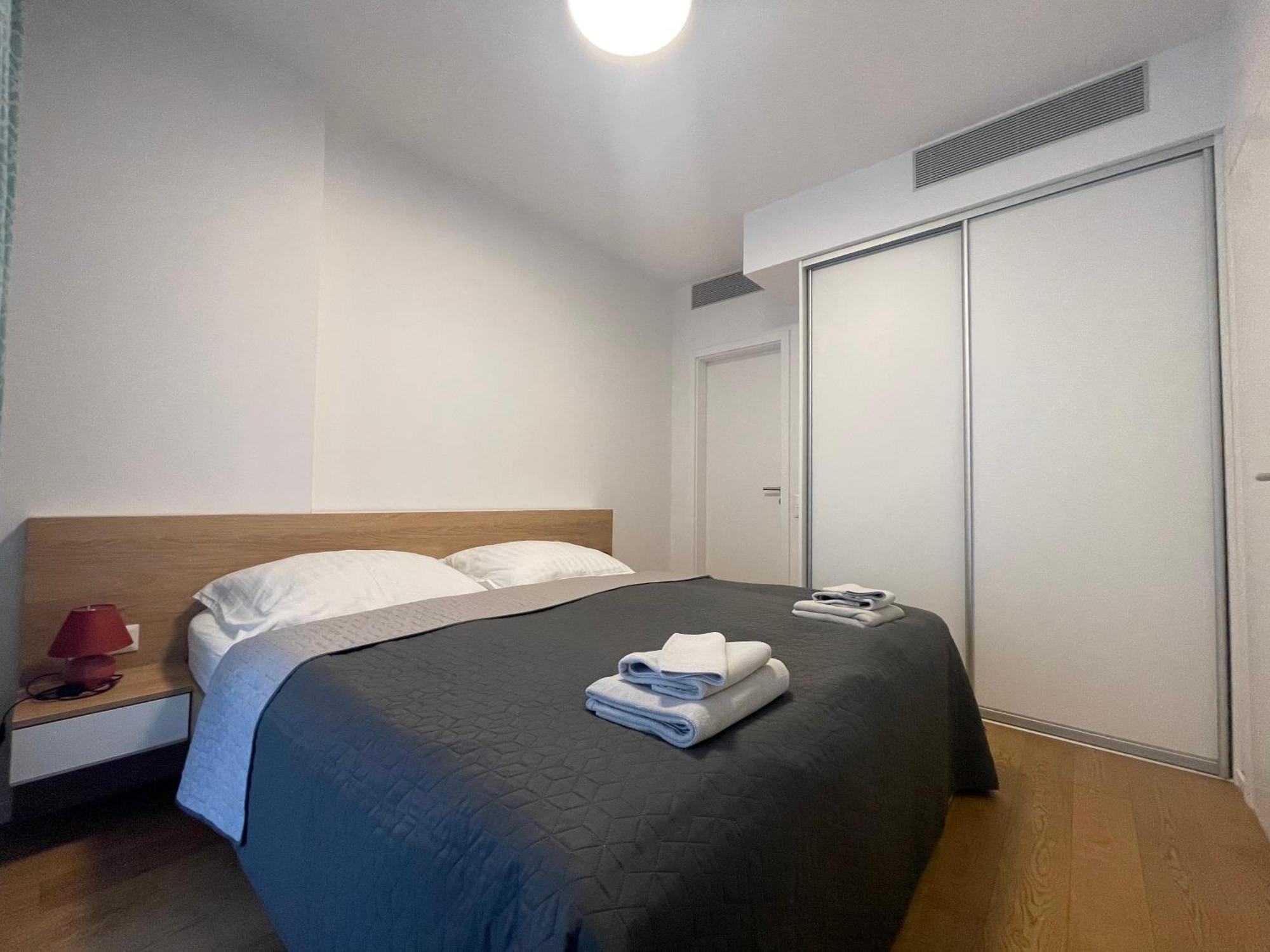 Sag Sky Park Free Parking And Wi-fi Apartmán *